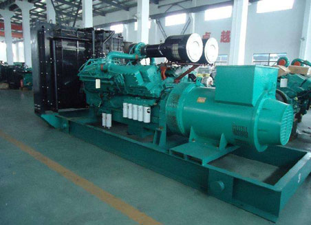 青湖路街道800kw康明斯柴油发电机组图片 青湖路街道800kw康明斯柴油发电机组图片